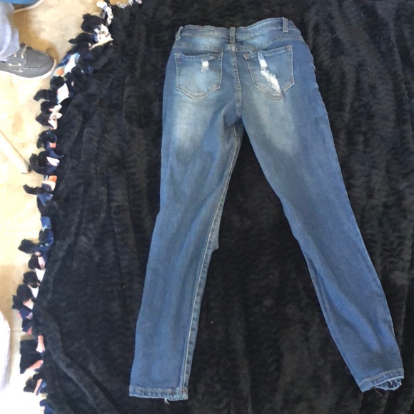 Jeans - Picture 2 of 3